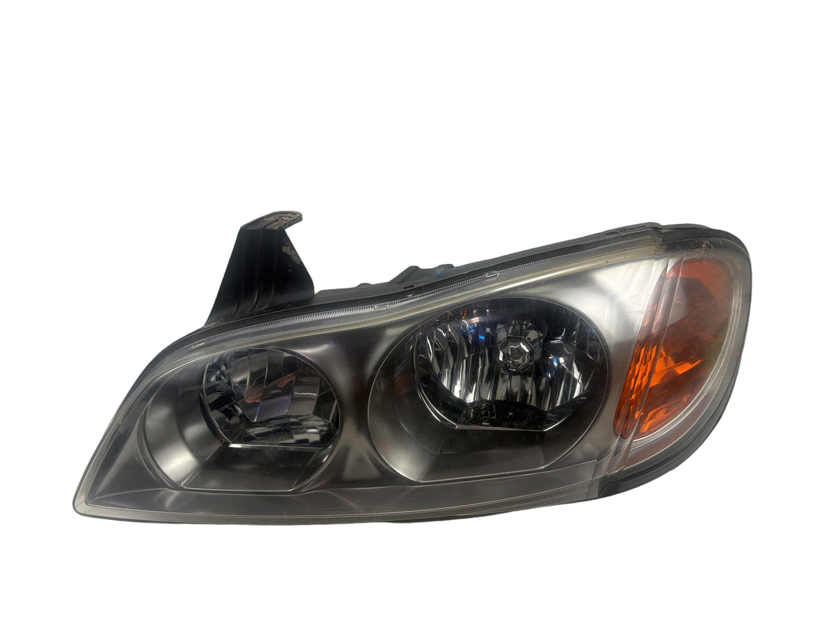 2002-2004 Infiniti I35 Front Left Driver Side Headlamp Headlight 26060-5Y825 OEM