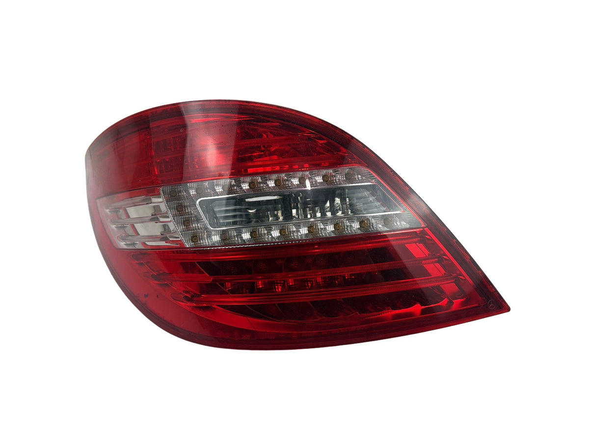 2011-2013 Mercedes-Benz R350 Rear Left Driver Side Tail Light A2518201964 OEM