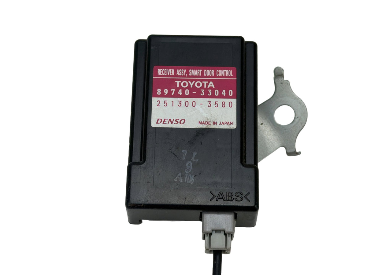 2007-2009 Lexus ES350 V40 Smart Keyless Entry Door Control Receiver Module OEM