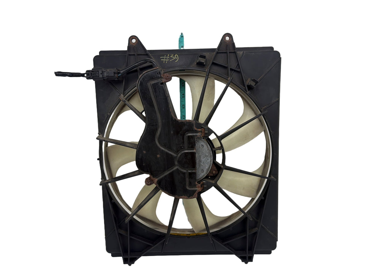 2011-2017 Honda Odyssey 3.5L Engine Cooling Fan Motor Shroud Assembly OEM