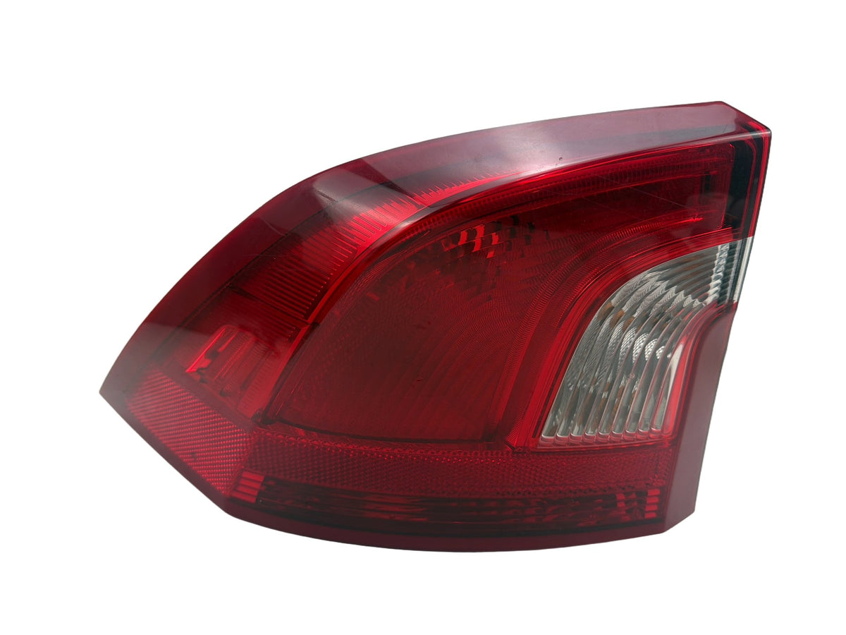 2011-2018 Volvo S60 Rear Left Driver Side Outer Tail Light 31395930 OEM