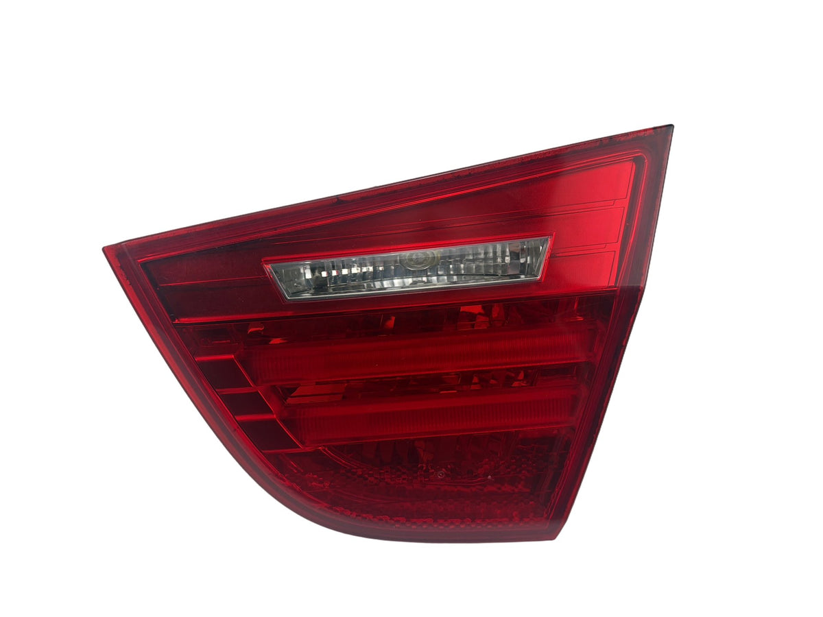 2009-2011 BMW 335i xDrive Rear Right Passenger Side Inner Tail Light 7289428 OEM
