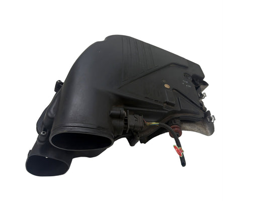 2011-2013 BMW 550i xDrive Engine Air Cleaner Filter Box 13717577466 OEM