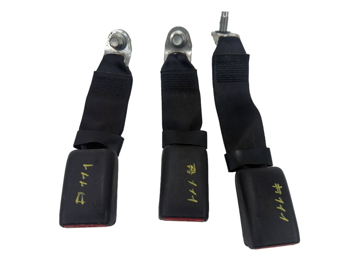 2013-2019 Nissan Sentra Rear Seat Belt Buckle Set Black OEM