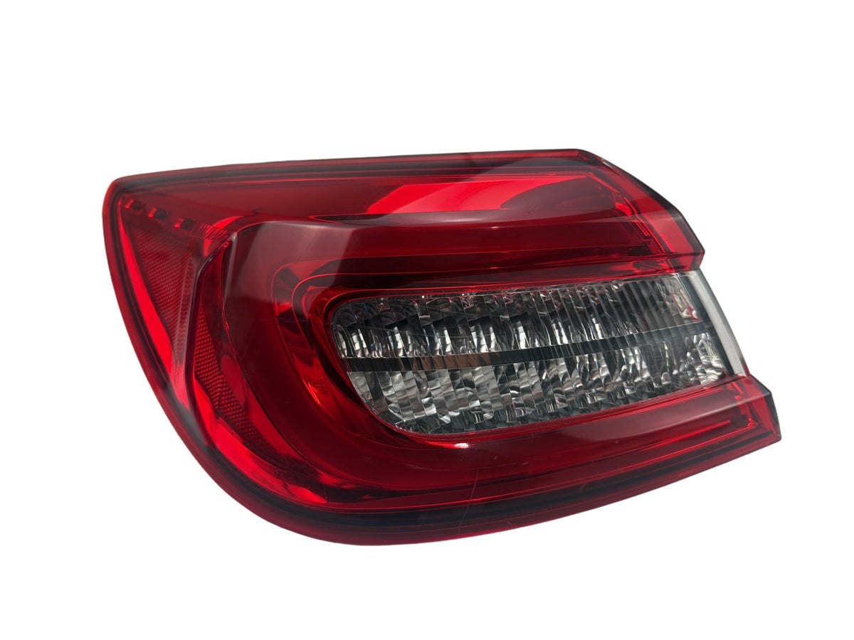 2014-2020 Maserati Quattroporte VI M156 Rear Left Side Outer Tail Light Lamp OEM