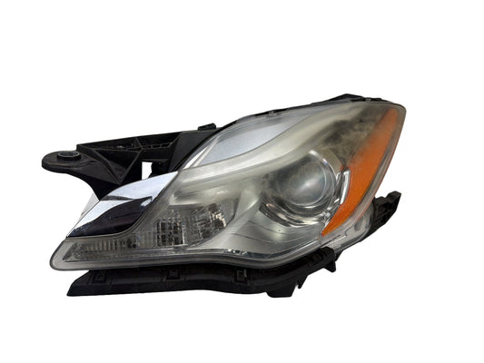 2014-2017 Maserati Quattroporte Front Left Driver Side Headlight 670006569 OEM