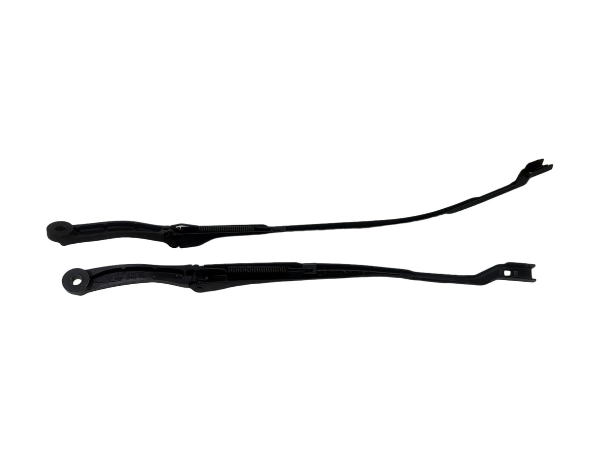 2014-2021 Maserati Quattroporte Front Left Right Side Windshield Wiper Arms OEM