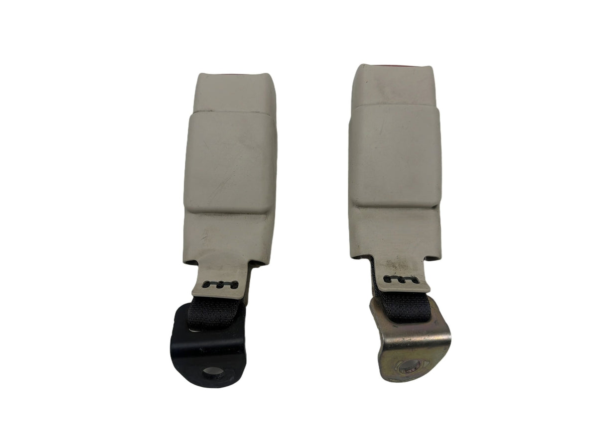 2010-2013 Lexus IS250 E20 - Rear Seat Belt Buckle Set 1055107 OEM