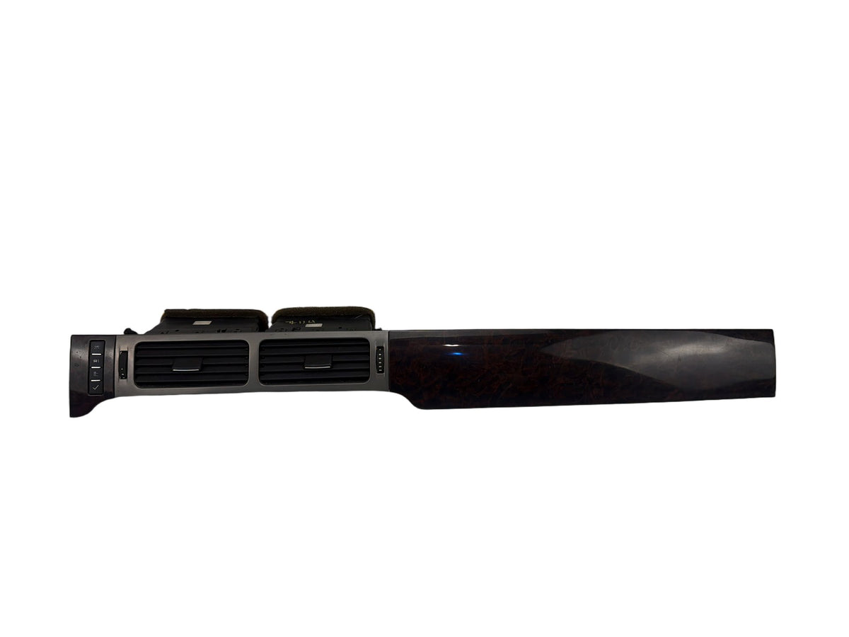 2007-2014 GMC Yukon XL 1500 Center Dash Molding Trim Bezel w/ Air Vents OEM