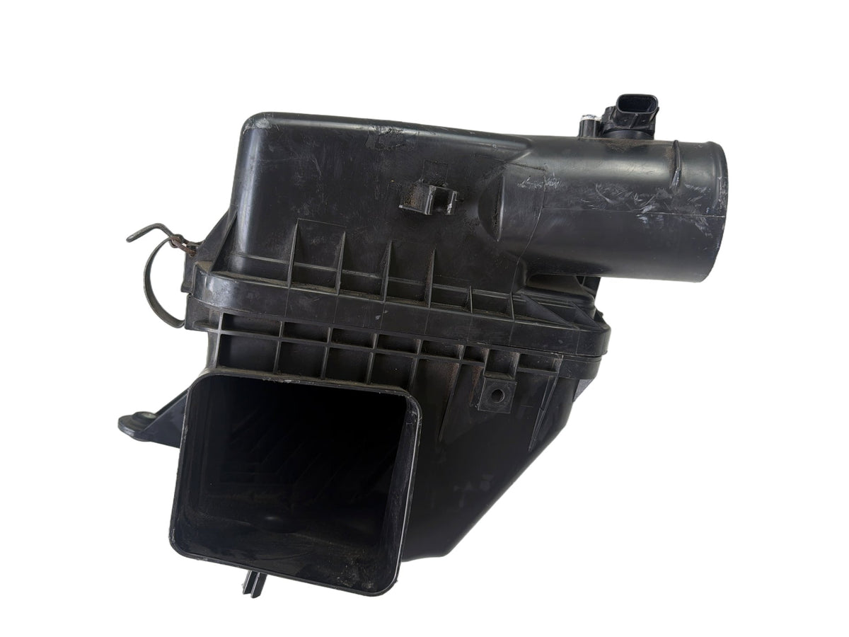2006-2013 Lexus IS250 Engine Intake Air Filter Cleaner Box Housing Assembly OEM