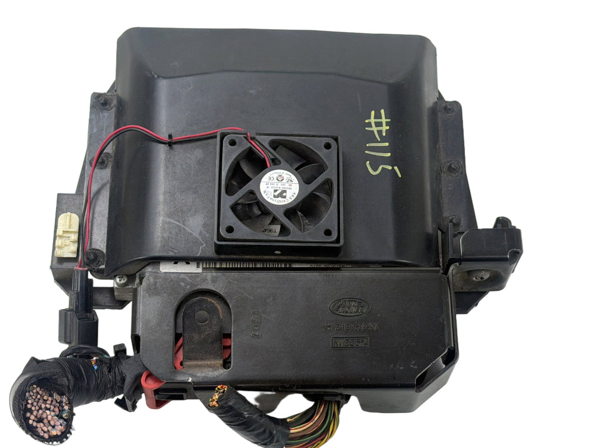 2010-2012 Land Rover Range Rover L322 Engine Control Module Cooling Fan ECU OEM