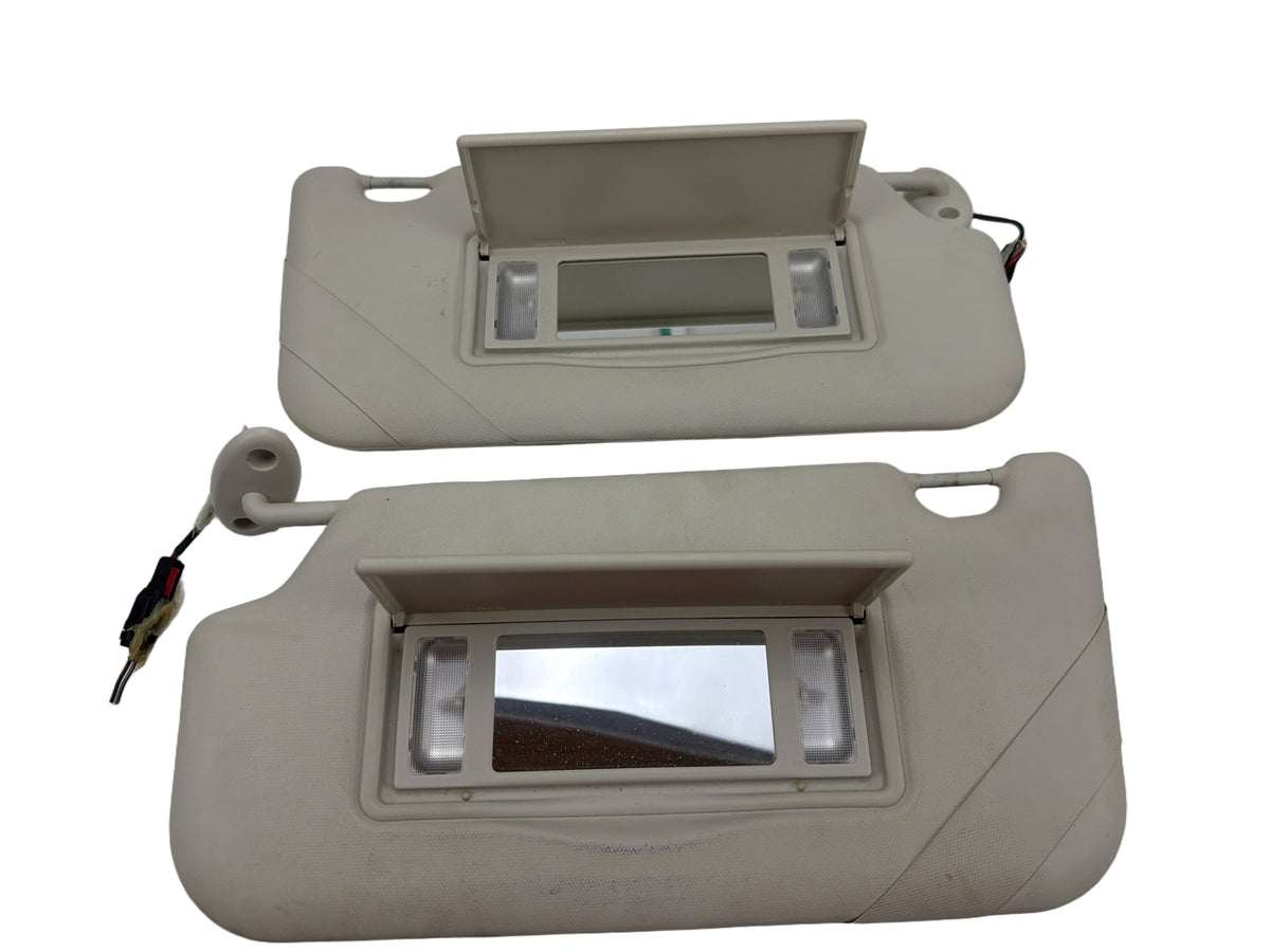 2013-2018 Ford C-Max Front Left & Right Sun Visor Pair Lighted Mirror OEM