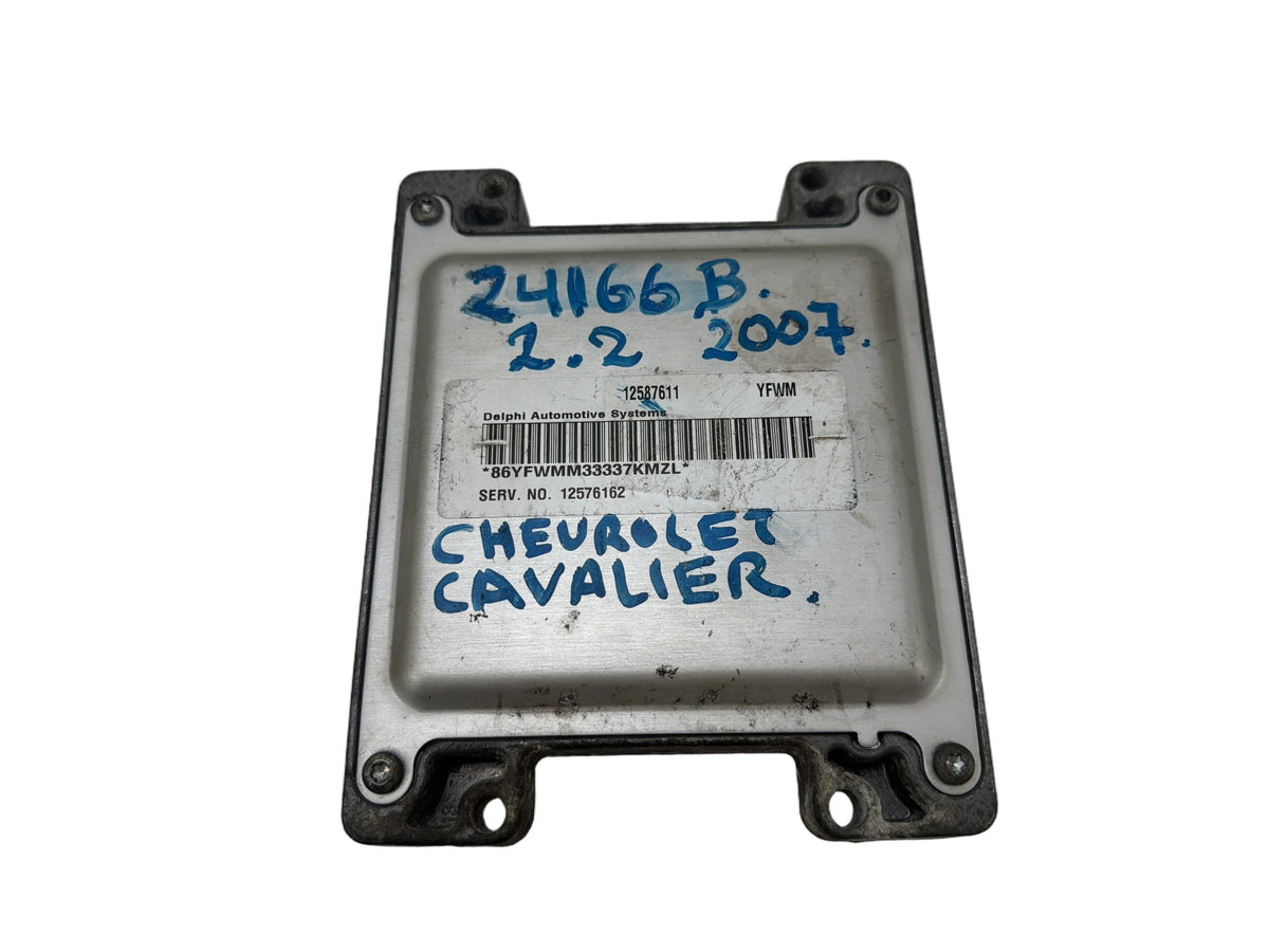 2003-2005 Chevrolet Cavalier 2.2L Engine Computer Brain Control Module PCM OEM