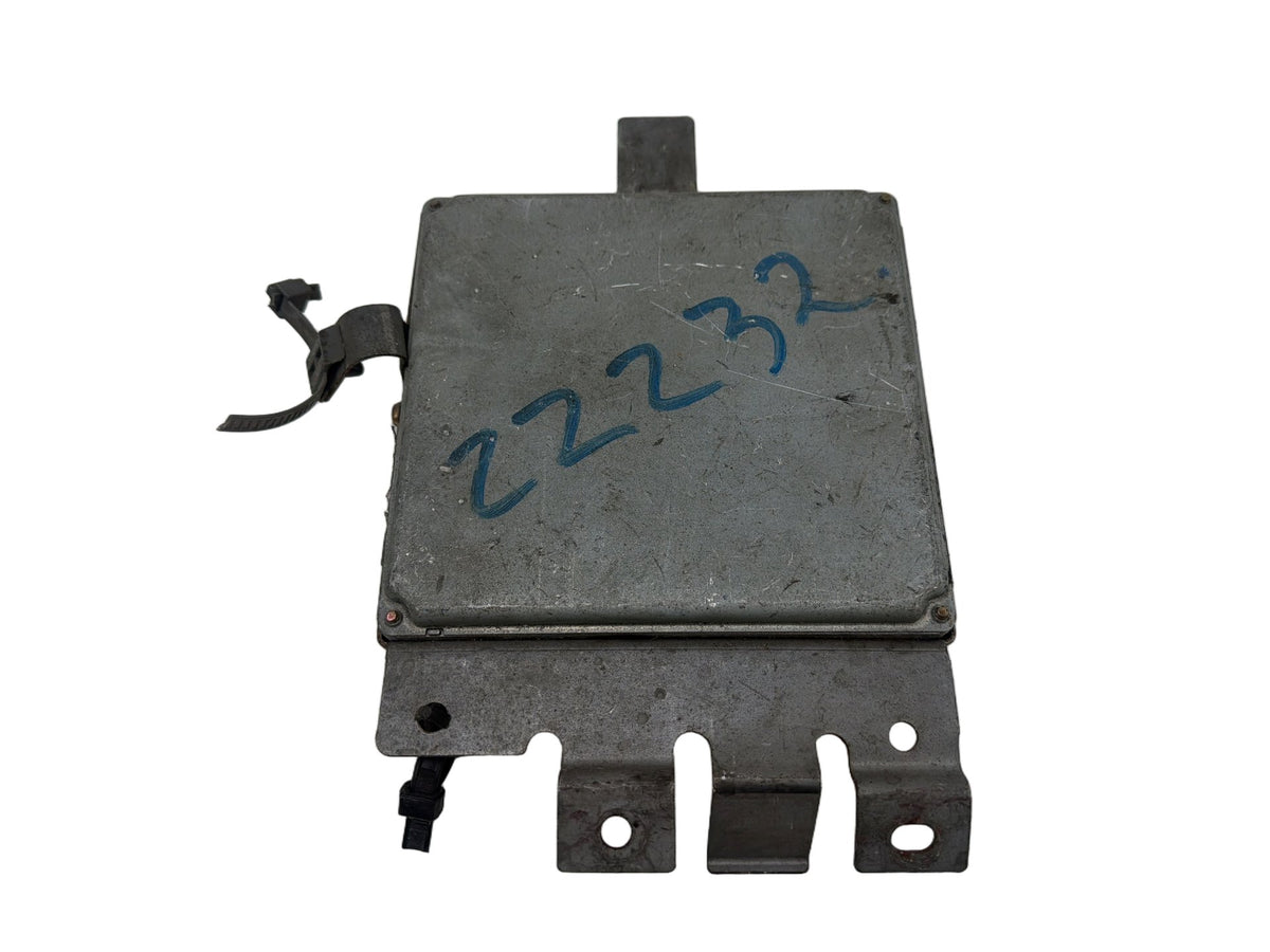 2000-2001 Nissan Xterra Engine Computer/ ECU Control Module MECM-W765 A1 OEM