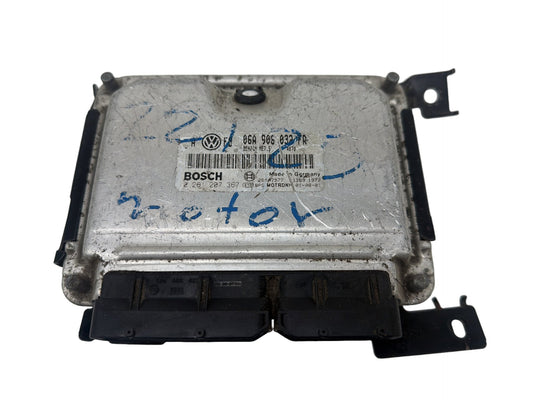2002-2003 Volkswagen Jetta Engine Computer/ ECU Control Module 06A906032FR OEM