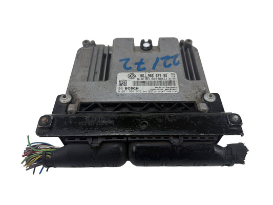 2012-2013 Volkswagen Tiguan Engine Control Module ECU ECM 06J 907 309 B OEM