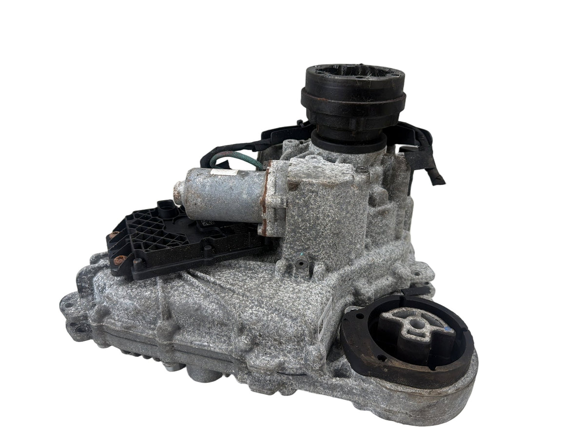 2017-2020 Jaguar F-Pace Transer Box Case Gearbox GX63-7K780-BD OEM