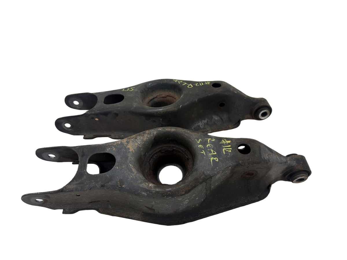 2014-2016 Maserati Quattroporte M156 Rear Lower Control Arm Set of 2 OEM