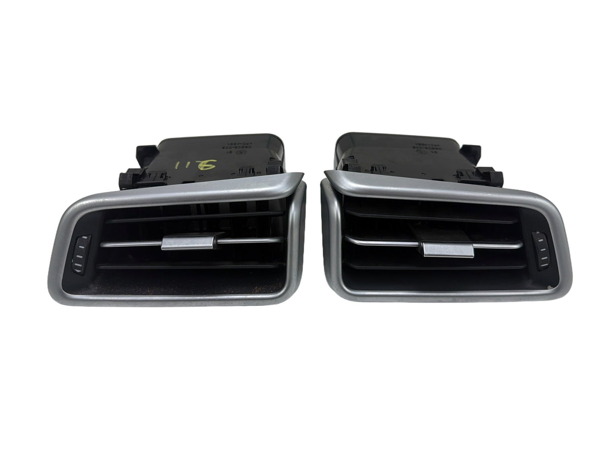 2014-2017 Maserati Ghibli Left & Right Dashboard AC Air Vents Pair 670019062 OEM