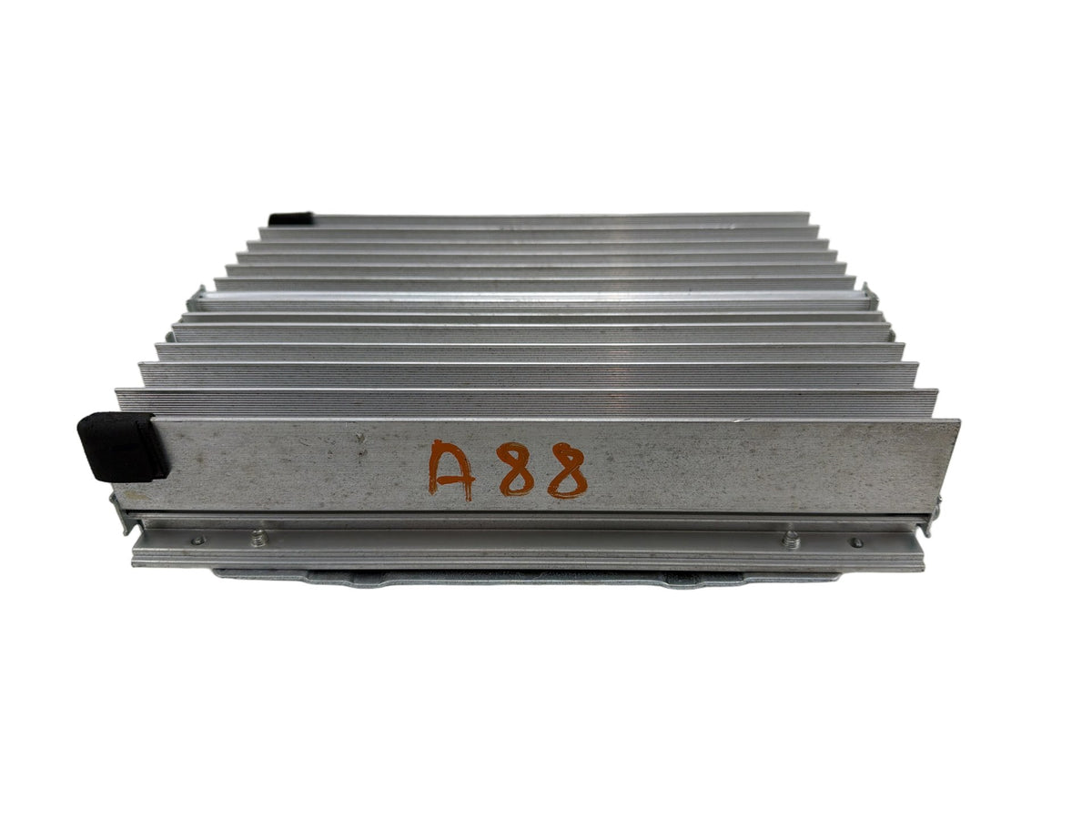 2014-2016 Kia Cadenza Radio Audio Sound Amp Amplifier 96370-3R305 OEM