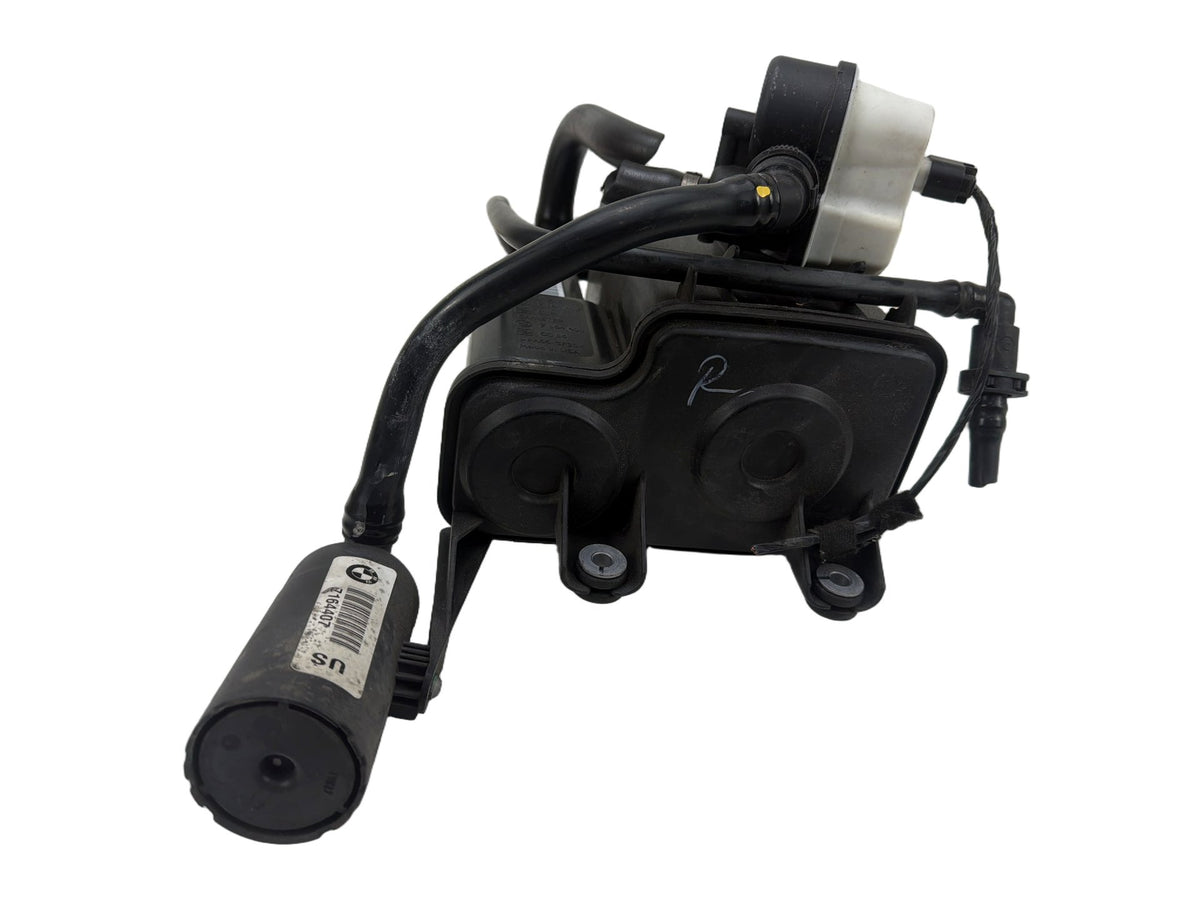 2007-2013 BMW X5 Carbon Vapor Charcoal Canister Leak Detection Pump 7164407 OEM