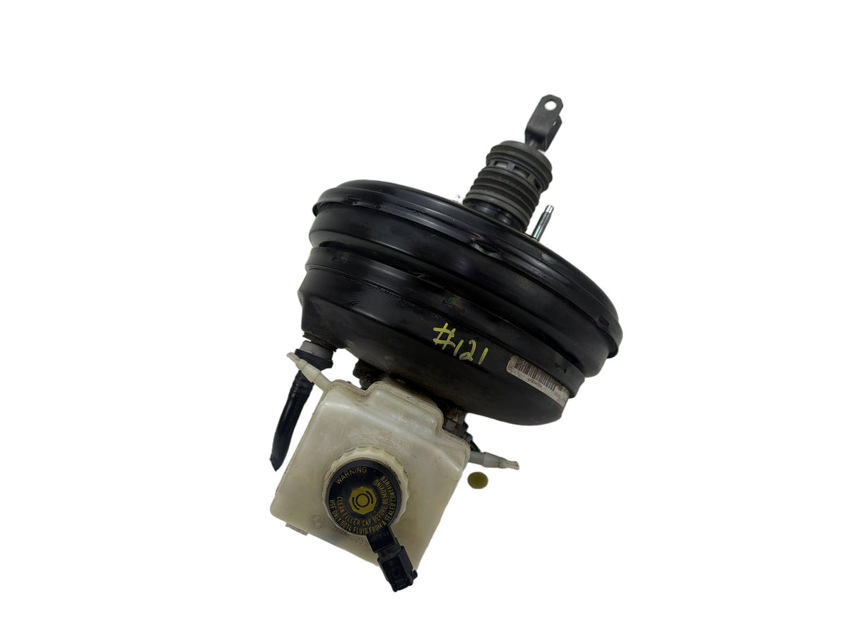 2007-2013 BMW X5 Power Brake Booster Master Cylinder w/ Reservoir 6791409 OEM