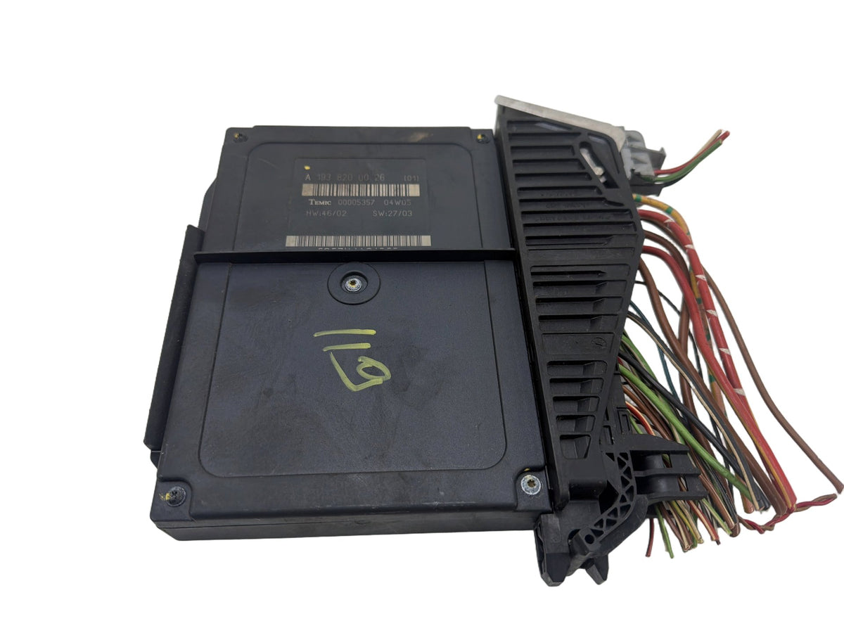 2004-2008 Chrysler Crossfire Body Control Module BCM A1938200026 OEM