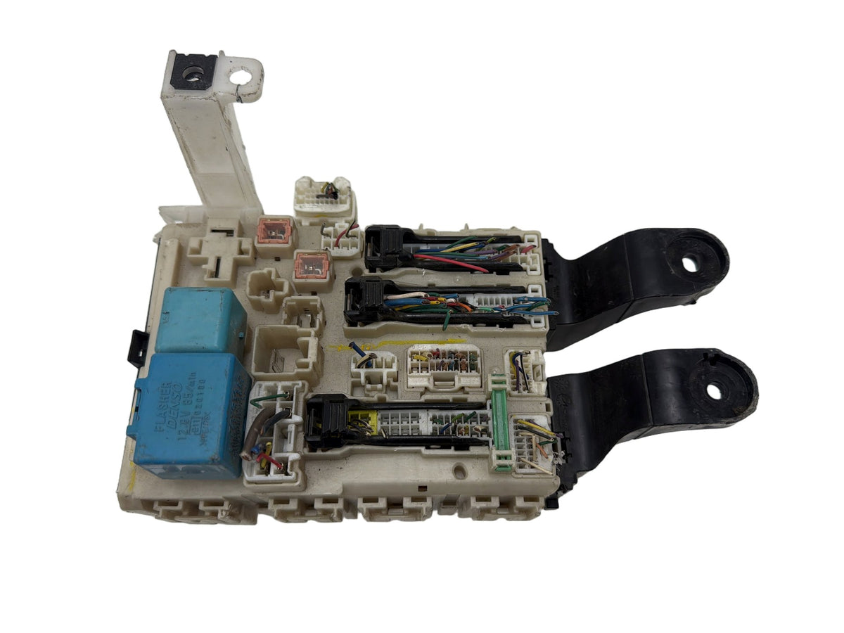 2009-2010 Pontiac Vibe Interior Cabin Fuse Box Relay Block 82730-01031 OEM