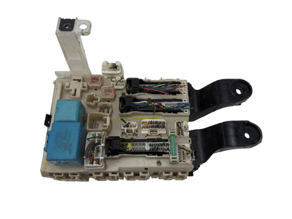 2009-2010 Pontiac Vibe Interior Cabin Fuse Box Relay Block 82730-01031 OEM