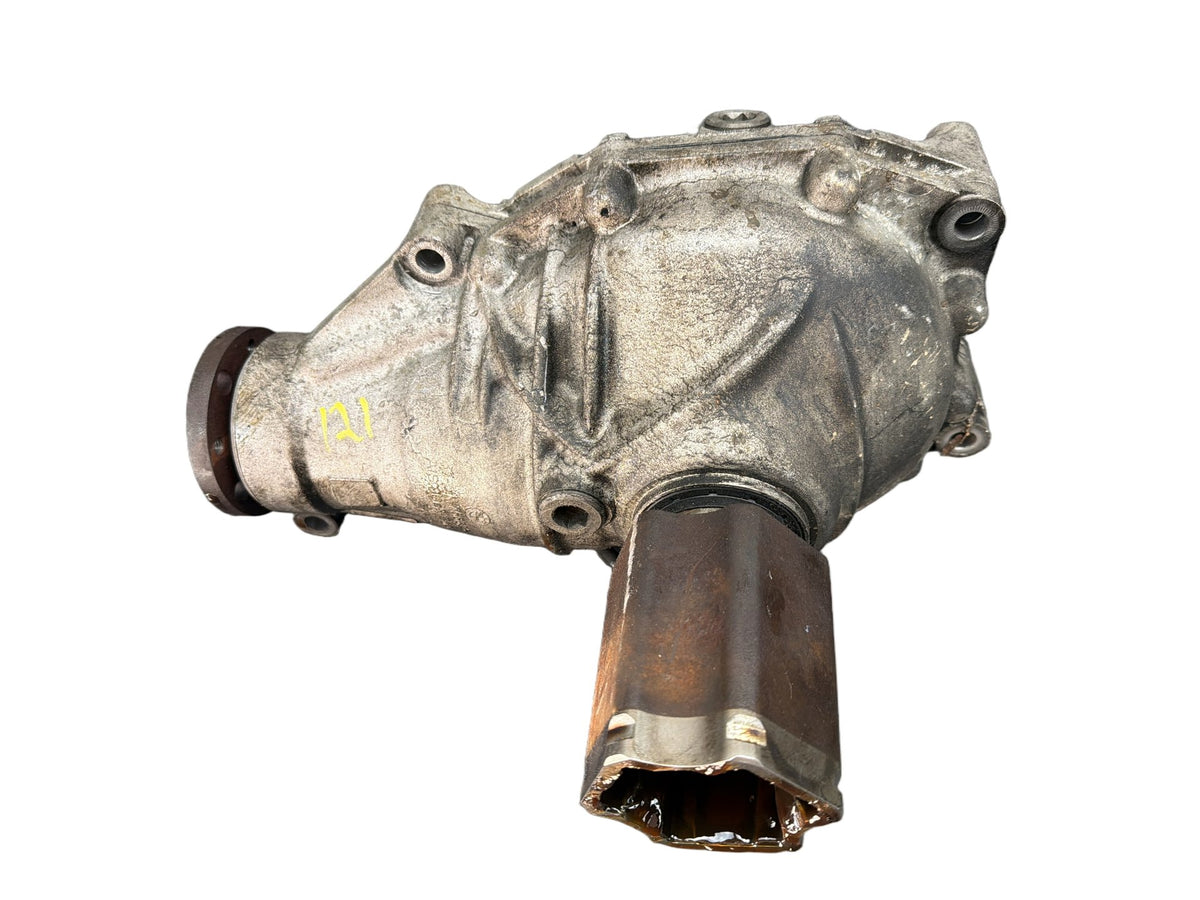 2011-2013 BMW X5 Front Axle Final Drive Differential Carrier OEM