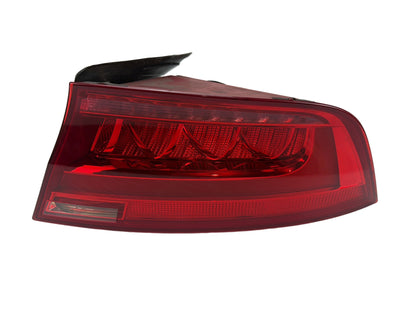 2012-2015 Audi A7 Quattro Right Passenger Side Outer Tail Light 4G8945096A OEM