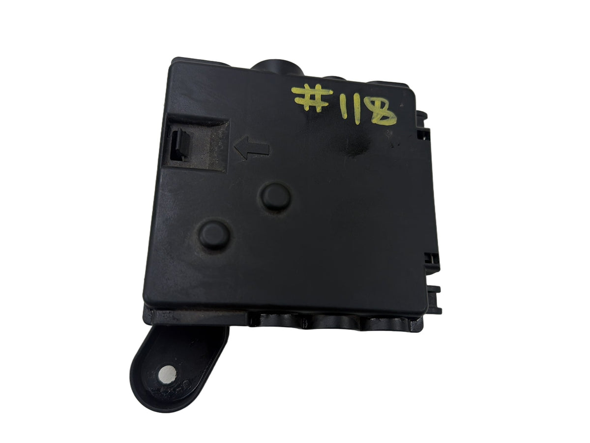2012-2018 Audi A7 Battery Power Distribution Box Fuse Junction Block OEM