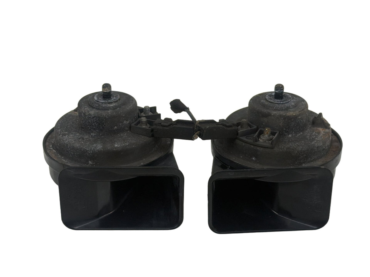 2011-2014 Dodge Charger LD High Low Note Dual Tone Horn Assembly 55306-AM80S OEM