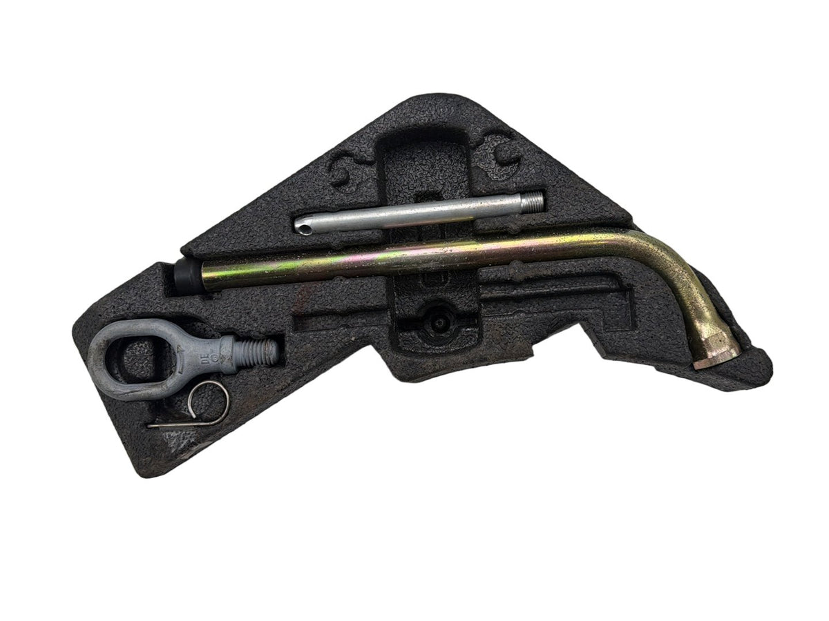 2003-2006 Porsche Cayenne Spare Tire Jack/Tool Kit 7L0012113 OEM