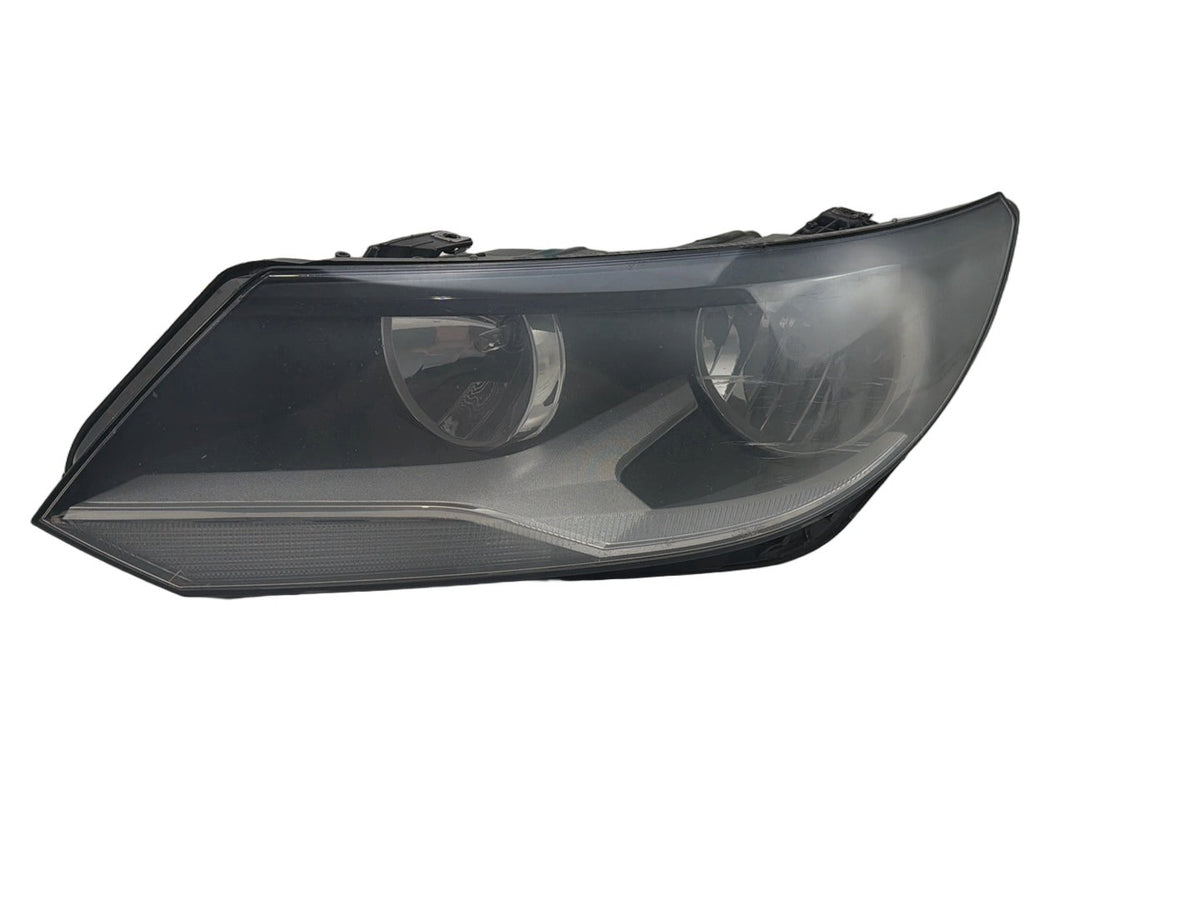 2013-2017 Volkswagen Tiguan Front Left Driver Side Headlight 5N941005B OEM