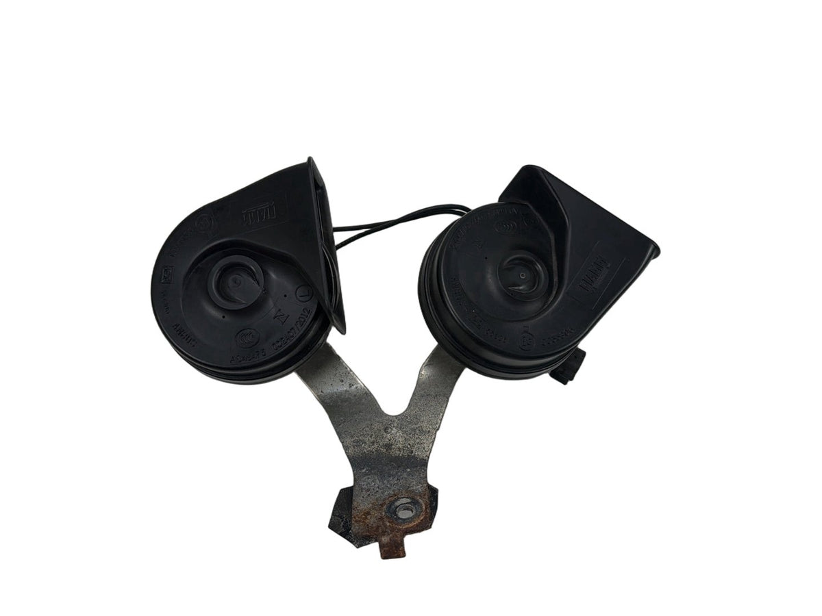 2013-2016 Lincoln MKZ High & Low Note Tone Horn Alarm Dual Siren E3-0055306 OEM