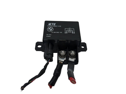 2011-2016 BMW 550i xDrive Engine Cooling Fan Relay Module 9198302 OEM