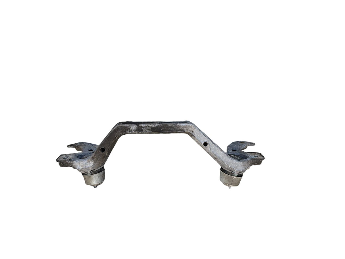 2003-2006 Porsche Cayenne Engine Support Mount Frame Crossmembers 7L0199207 OEM