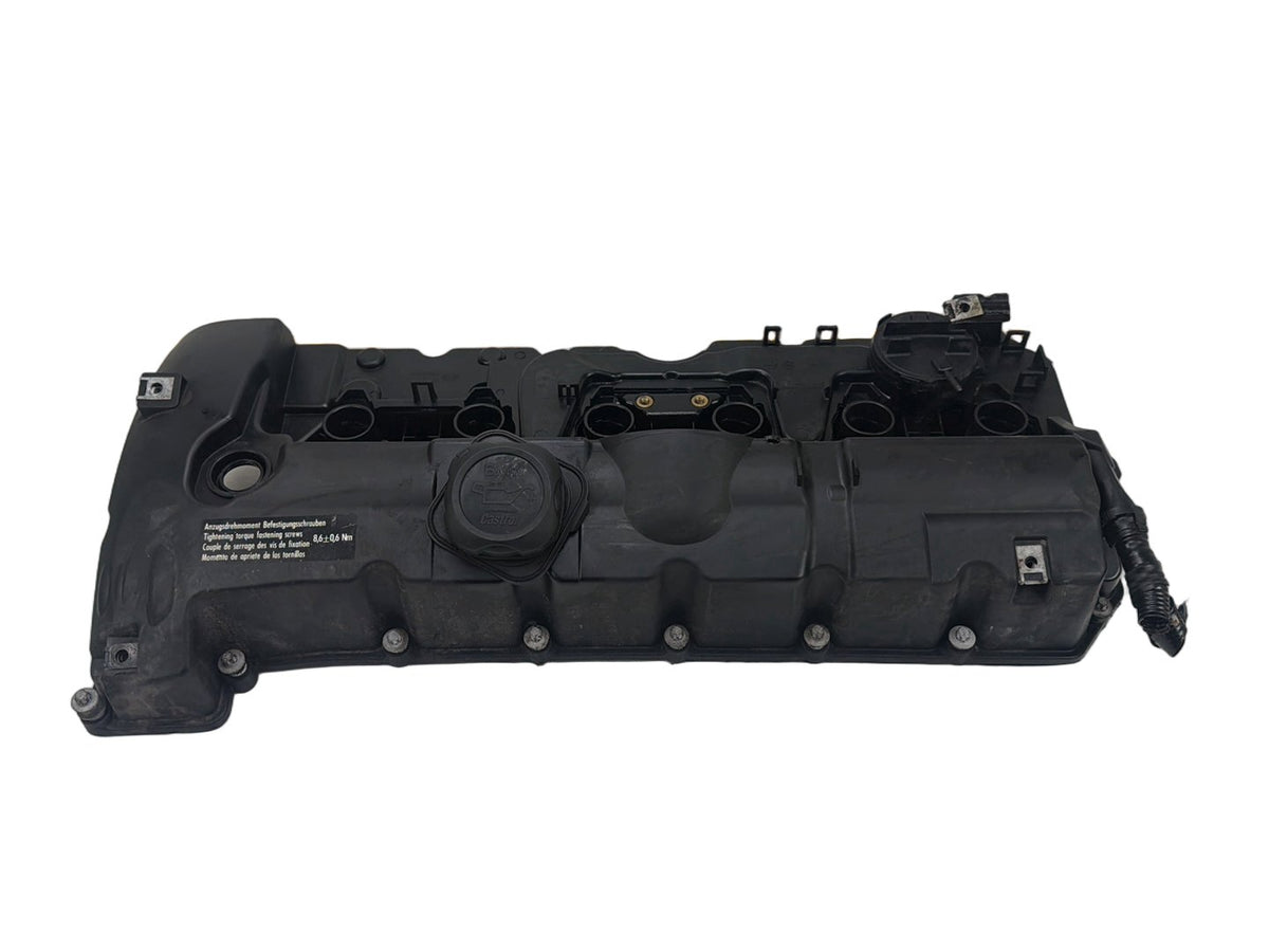 2008-2011 BMW 528i E60 Engine Cylinder Head Valve Cover 477270 OEM