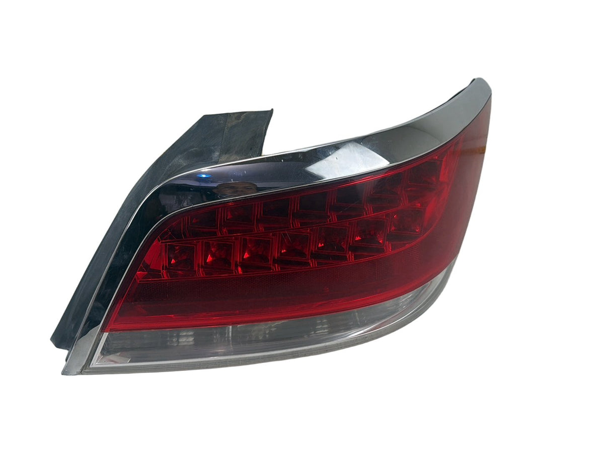 2010-2013 Buick LaCrosse Rear Right Passenger Side Tail Light 20856168 OEM