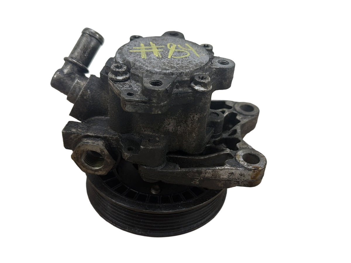 2008-2010 BMW 528i E60 Power Steering Pump w/ Pulley 7537862 OEM