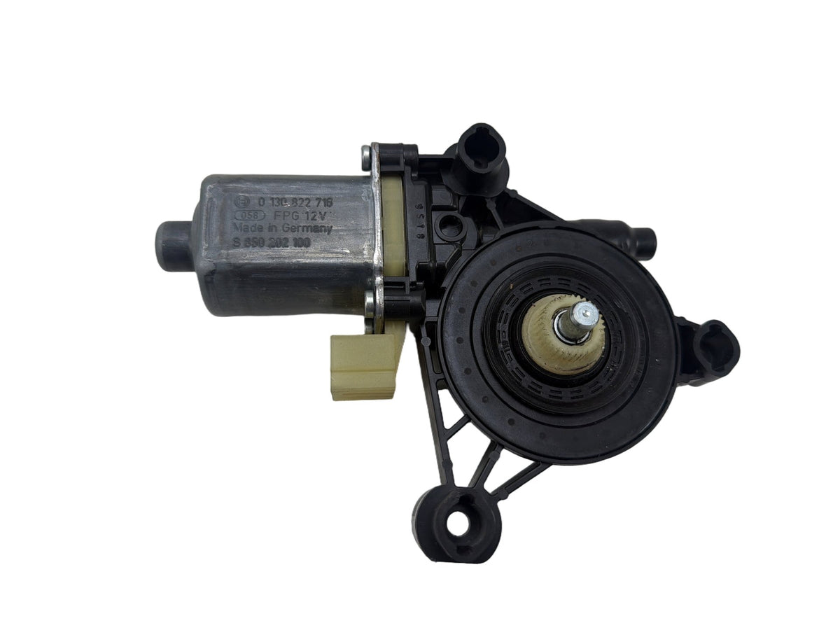 2015-2020 Audi A3 Convertible Door Power Window Motor S850202100 OEM