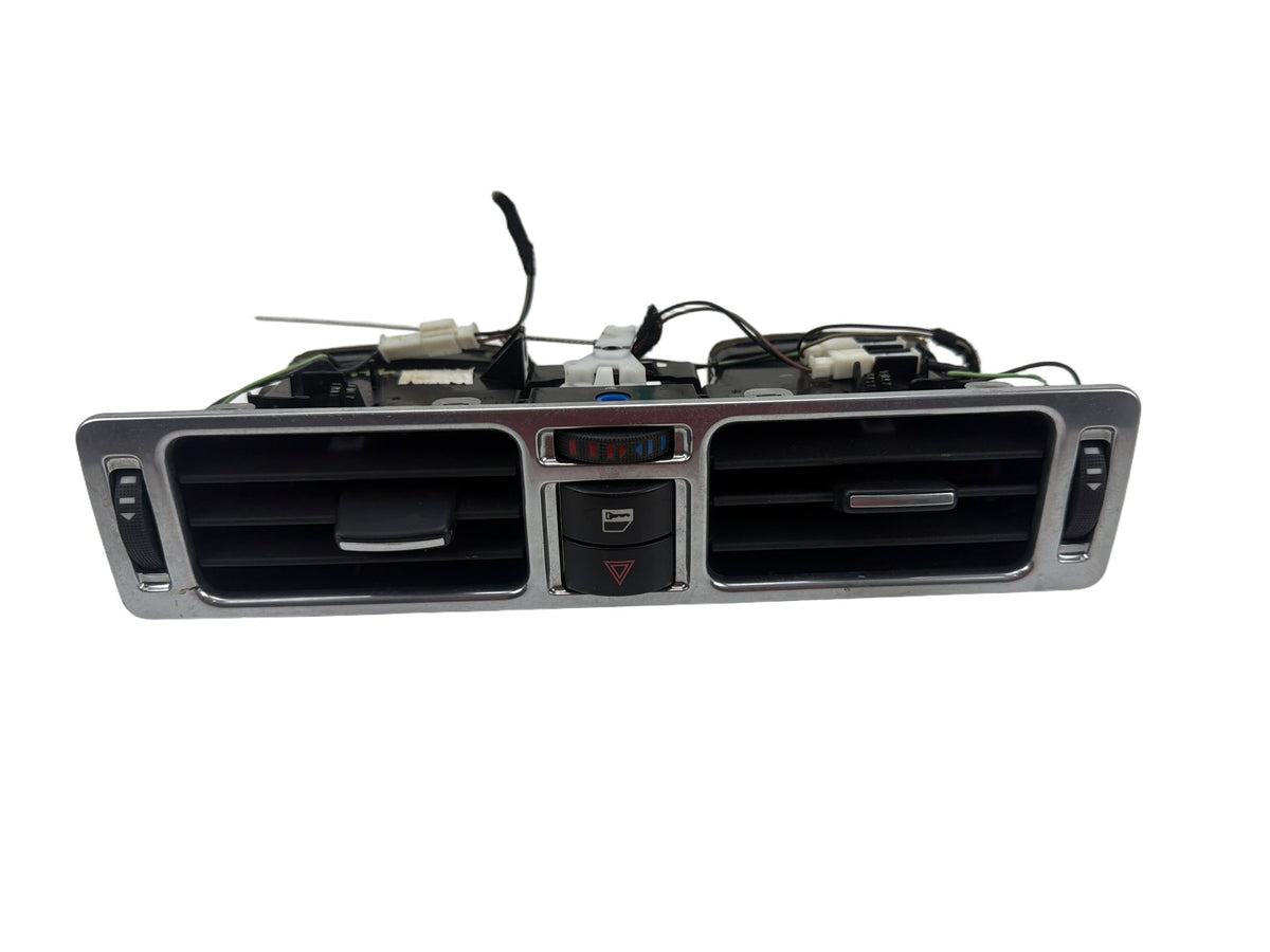2010-2013 Land Rover Range Rover Center Dash Air Vent LRGJBD500240PUY OEM