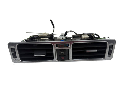 2010-2013 Land Rover Range Rover Center Dash Air Vent LRGJBD500240PUY OEM