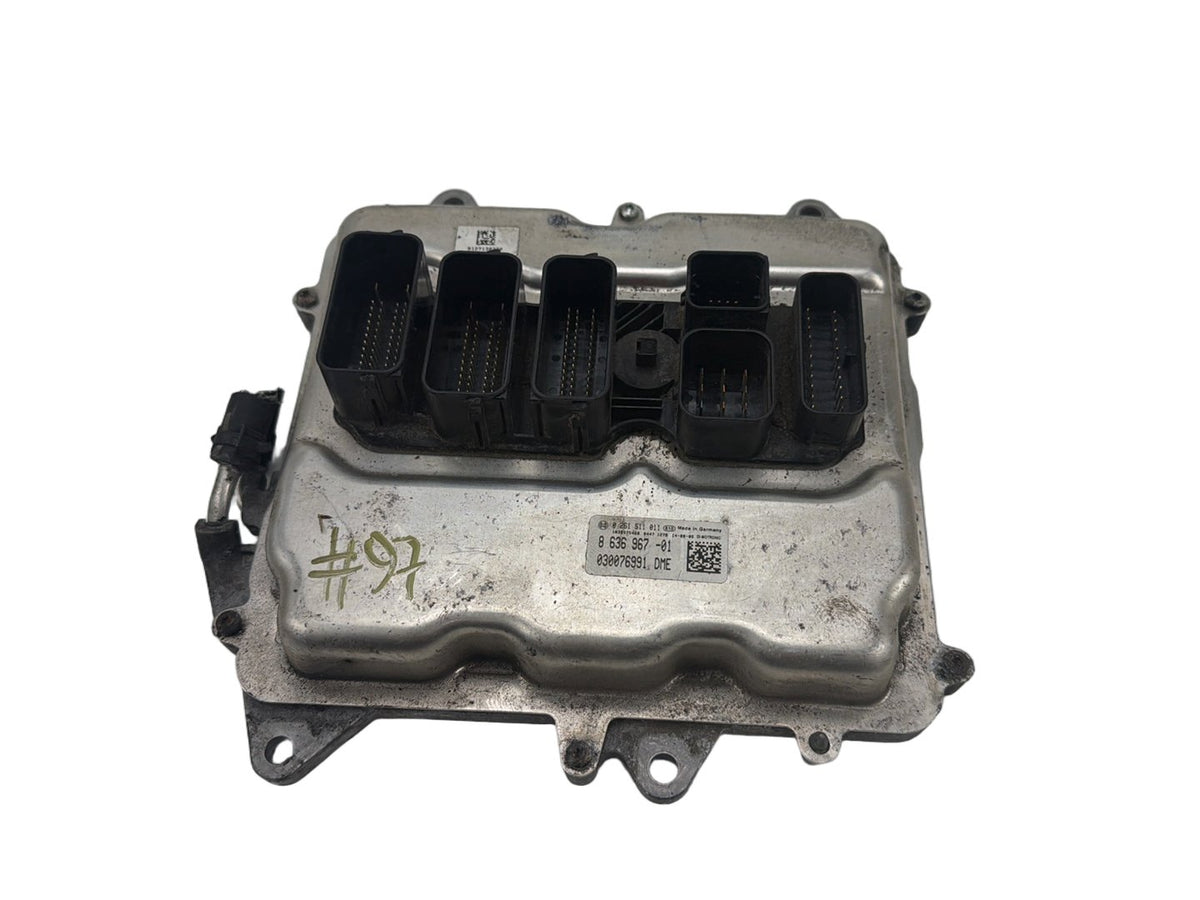 2014-2016 BMW 550i xDrive 4.4L Engine Control Module Unit ECU 8636967 OEM