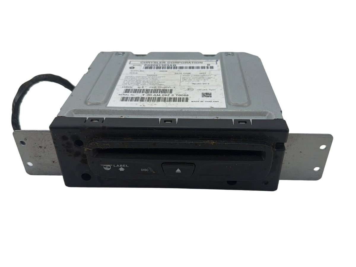 2013-2018 Ram 1500 Center Console Compact Disc CD Player Module P05091303AB OEM