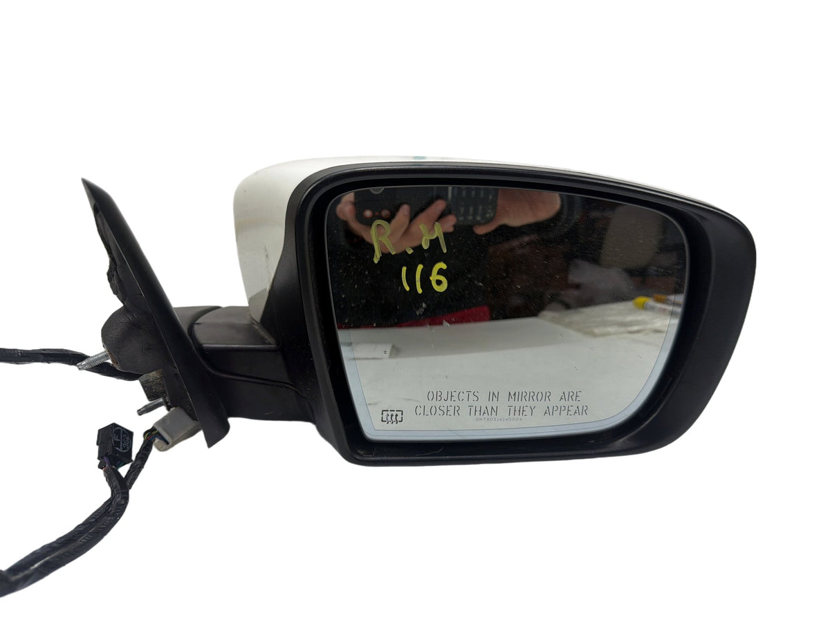 2014-2017 Maserati Ghibli Front Right Passenger Side Door Mirror 670048053 OEM