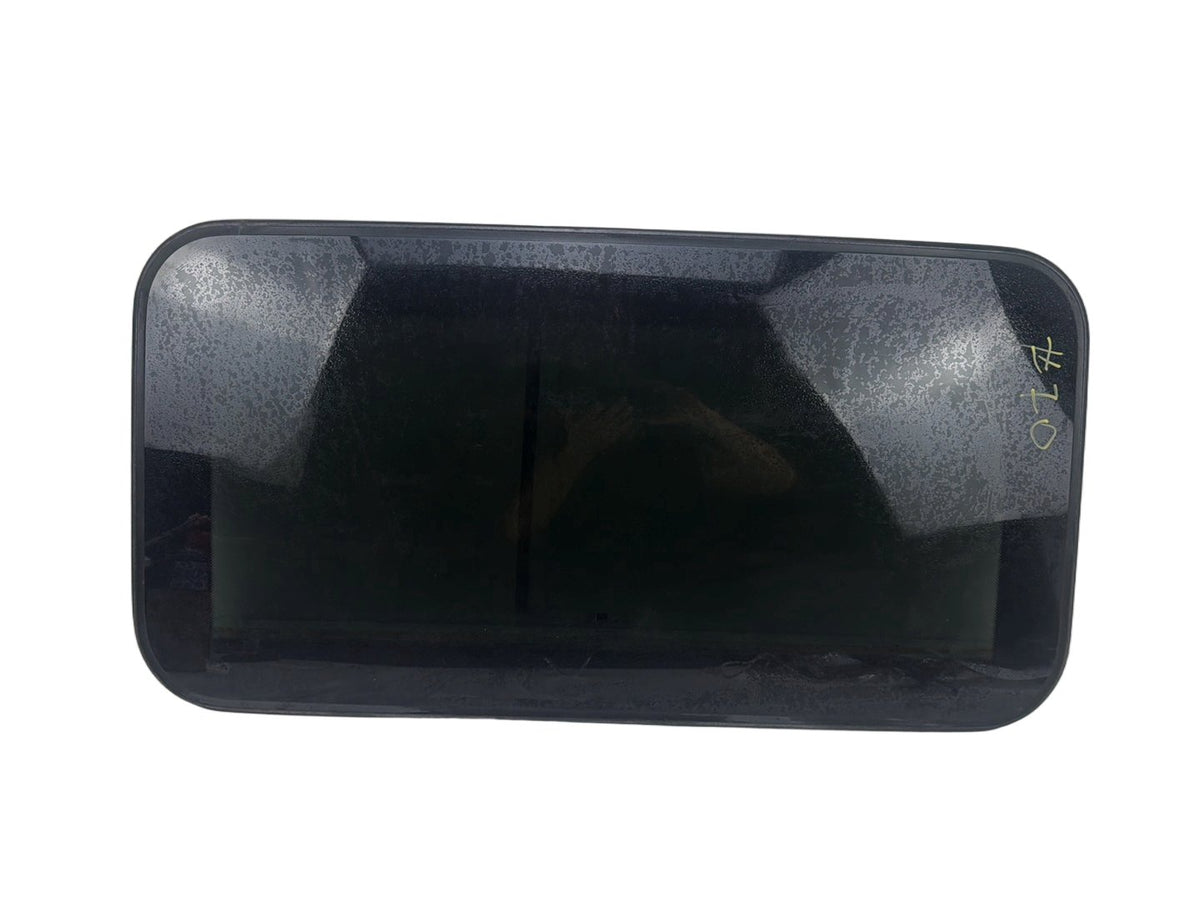 2008-2013 Infiniti G37 Sunroof Moon Roof Window Glass 43R-000359 OEM