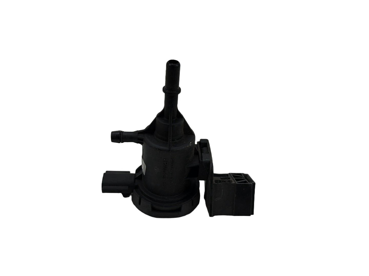 2007-2013 Mercedes-Benz S-Class W221- Fuel Purge Valve A0014760532 OEM