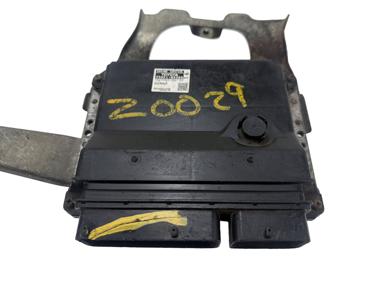 2011 Toyota Sienna 3.5L V6 Engine Control Module ECU ECM 89661-08300 OEM